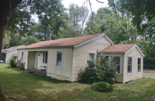 2 Bedroom - 1 Bath in Boaz Kentucky. - 1127 Kentucky 849, Graves County, KY 42027