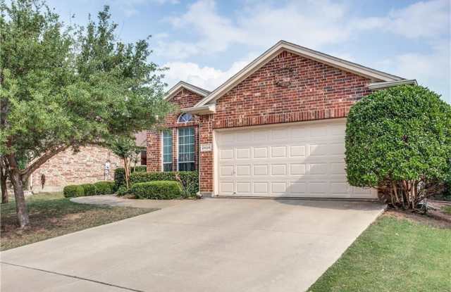 2624 Evening Shade Drive - 2624 Evening Shade Drive, Fort Worth, TX 76131