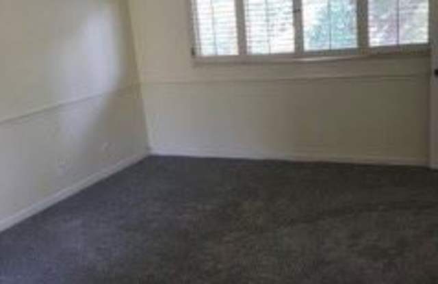 17467 Enadia Way Gallery 4