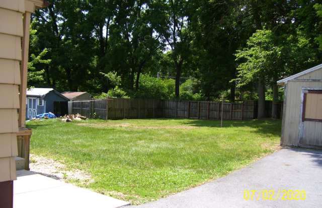 468 MIDDLETOWN ROAD Gallery 4