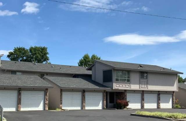 2120 Duportail St. #8 photos photos