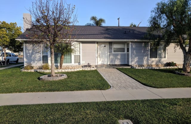 741 N Handy St, - 741 North Handy Street, Orange, CA 92867