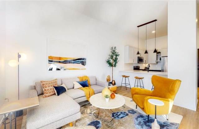 650 Portland Avenue S photos photos