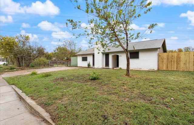 5711 Emerald Forest Drive photos photos