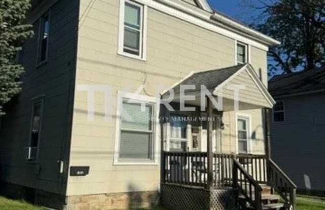 208 Broad Street - B Gallery 1
