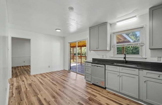 2517 Gum Wood Ct Gallery 4