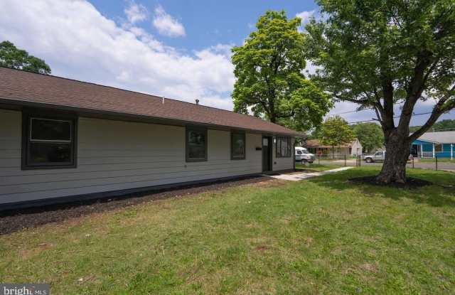 1125 DEVONSHIRE Drive photos photos