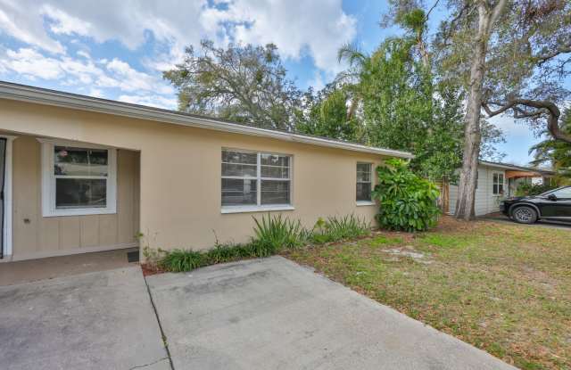Charming  Move-In Ready 2-Bedroom in the Heart of Clearwater! photos photos