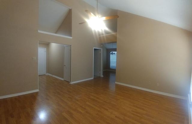 10153 Sandyglen Gallery 2