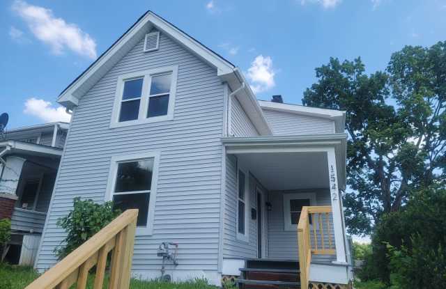 1542 Thomas Avenue - 1542 Thomas Avenue, Columbus, OH 43223