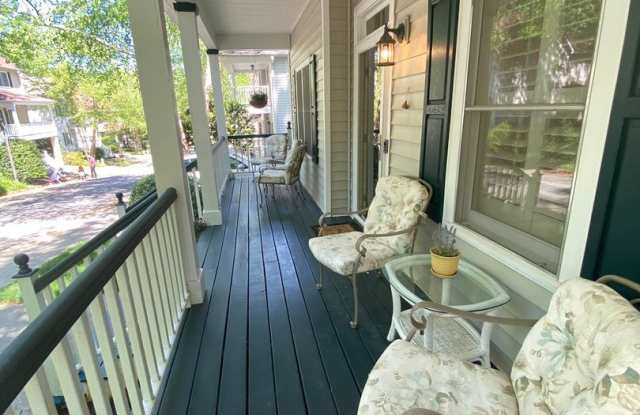 106 Glenlake Commons Drive Gallery 2