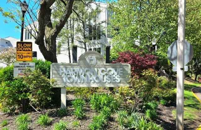 804 Spinnaker Court photos photos