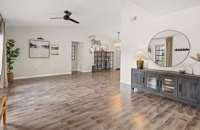 15650 PRAIRIE CREEK Boulevard Gallery 1