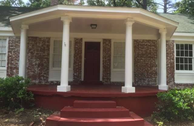 3257 Terry Road Gallery 3