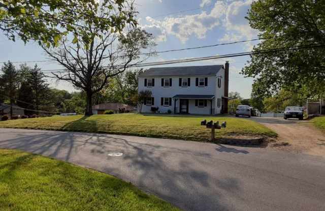 8314 Sunset Drive 1 Gallery 4