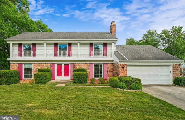 11119 LAMPLIGHTER LN - 11119 Lamplighter Lane, Potomac, MD 20854