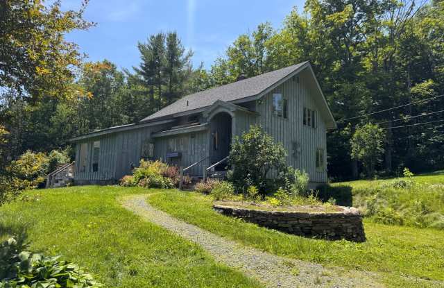 3 bedroom home in Woodstock Vermont photos photos