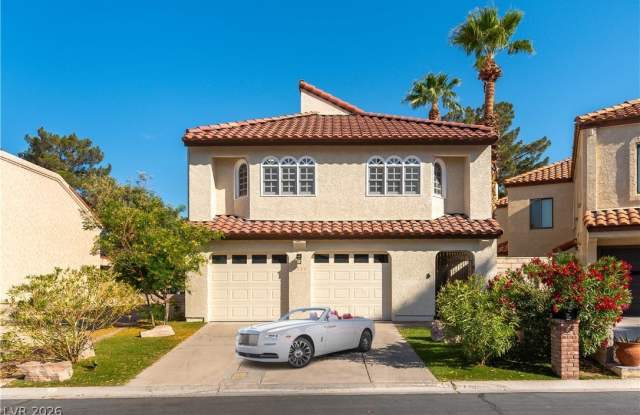 2845 Queens Courtyard Drive photos photos