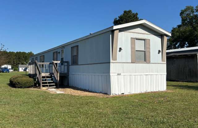 3 Bed 2 Bath in Perry Estates - Move in Ready Gallery 1