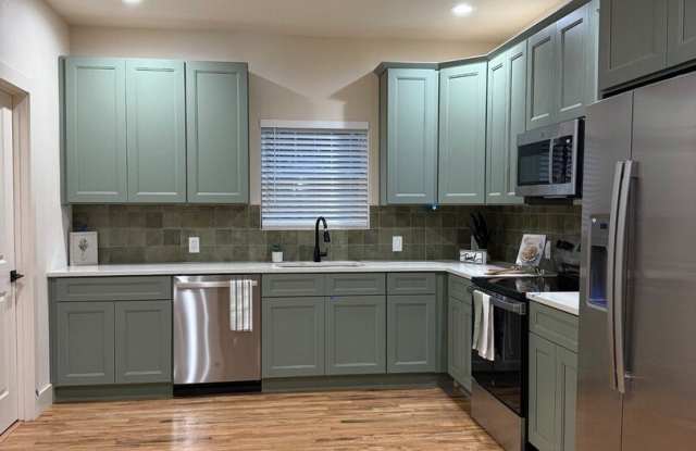 219 Carle photos photos