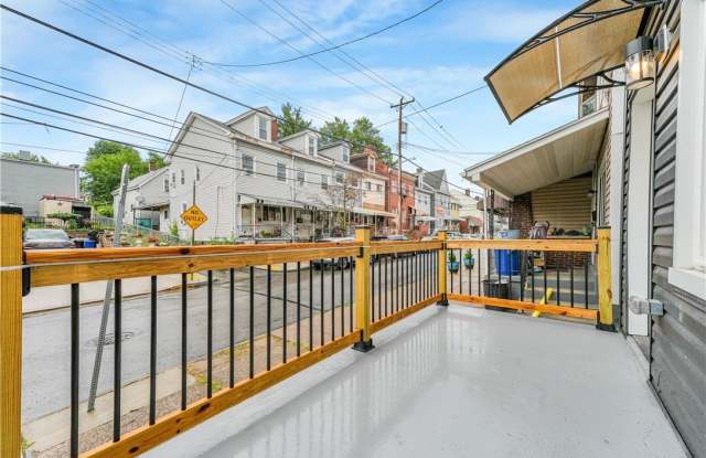 4706 Lorigan St Gallery 4