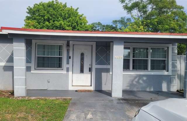 1800 Lauderdale Manor Dr photos photos