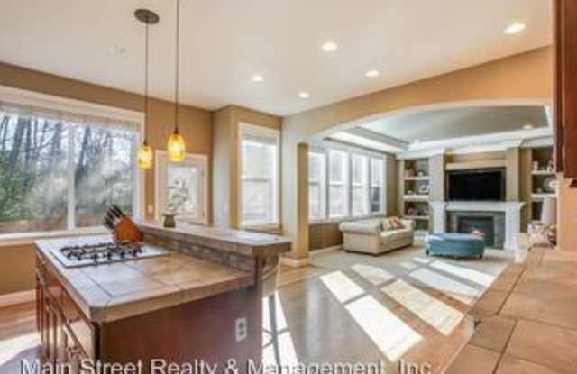 2021 10th Street Pl SW Gallery 4