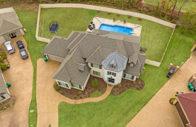 Winslow Cove Furnished Executive Estate with Pool photos photos