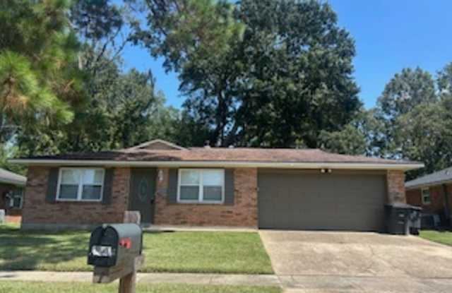 1605 Outrigger Dr photos photos