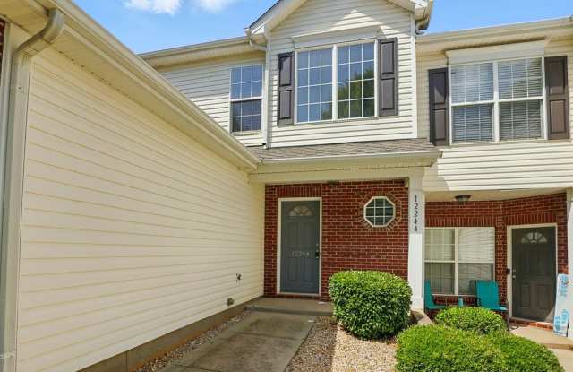 2 Bedroom Townhome in Pineville! Gallery 3