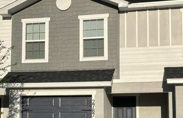 Stunning Plant City Townhouse photos photos