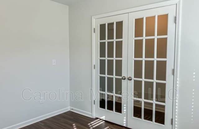 345 Carramore Drive Gallery 3