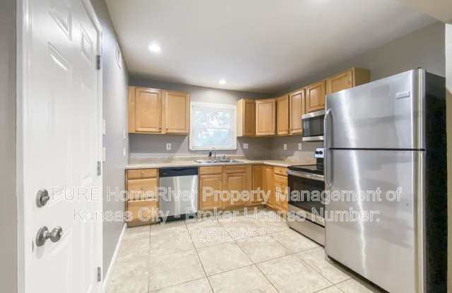 7669 Rainbow Dr Gallery 2