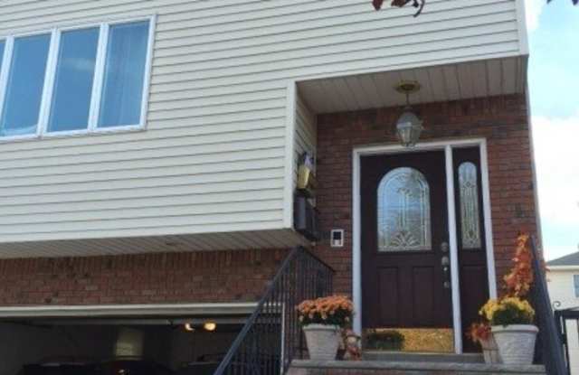 23 Saint Charles St photos photos