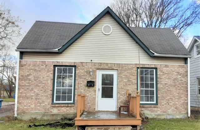 Spacious 3 bedroom home on Indy's west side! photos photos