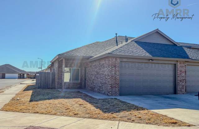 Rare CORNER Lot 3 Bedroom Townhome photos photos