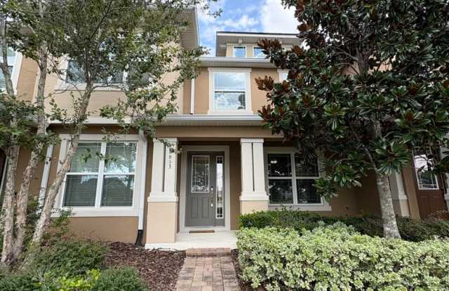 Gorgeous Lake View 3 BR 2.5 bath Luxury Townhome in Windermere Trails – Highly Upgraded and close to everything photos photos