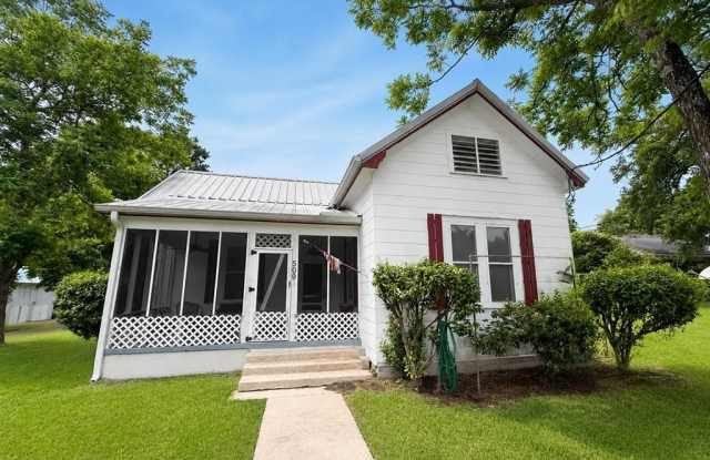 509 N Peachtree photos photos