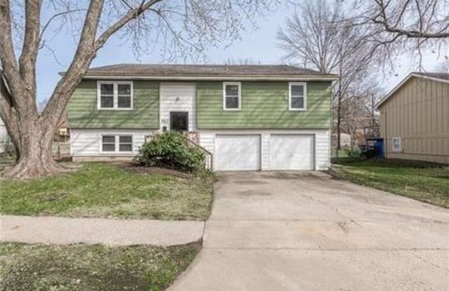 516 North Stevenson Street - 516 North Stevenson Street, Olathe, KS 66061