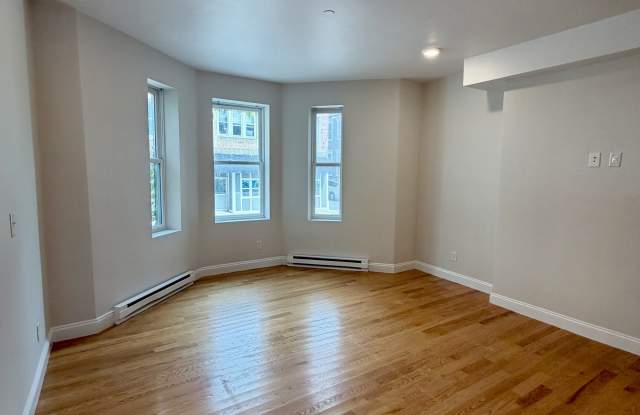 80 Pleasant Street - 1 Gallery 2