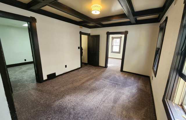 638 West 5th Street - 1st photos photos