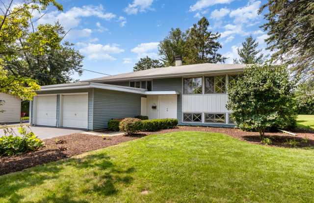 29 Robin Hill Dr photos photos