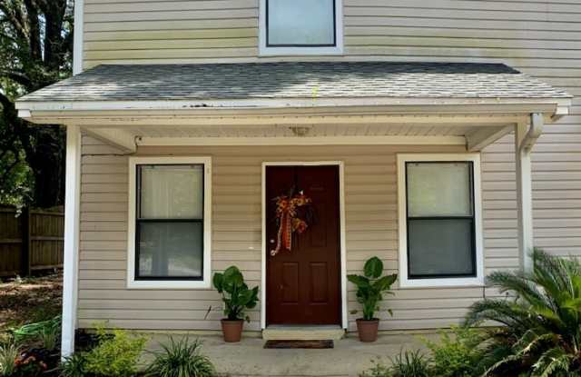 205 Marquette St Apt 1 photos photos