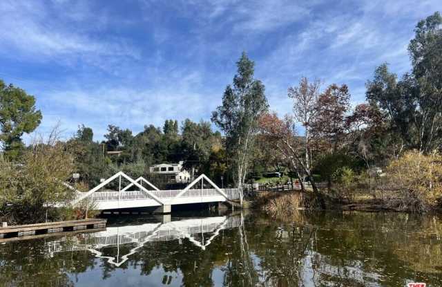 2310 Laguna Circle Dr photos photos