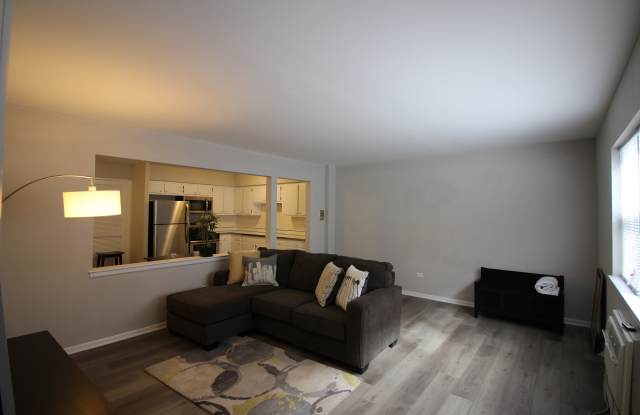 4812 N Hermitage Ave photos photos