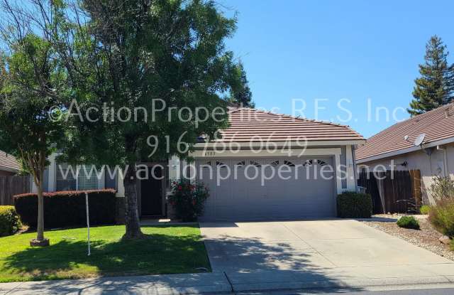 Single Story 1700sqft Rocklin Single Story, 3 bedroom, 2 baths-Gardner, Walking distance shopping photos photos