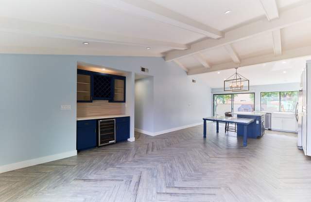 Unfurnished 2-Bedroom Villa with Community Pool and Fitness Center Gallery 4