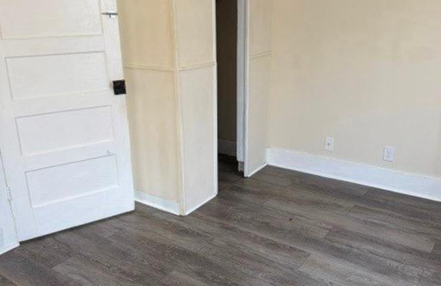 2119 Paige Avenue Gallery 4