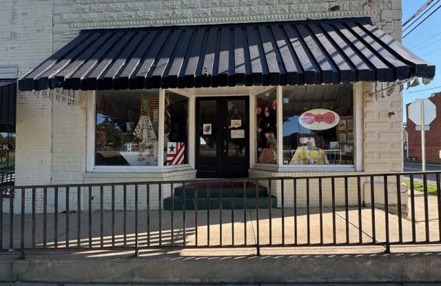 102 West Virginia Avenue photos photos