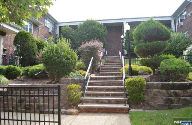 455 Fairview Avenue 10 photos photos